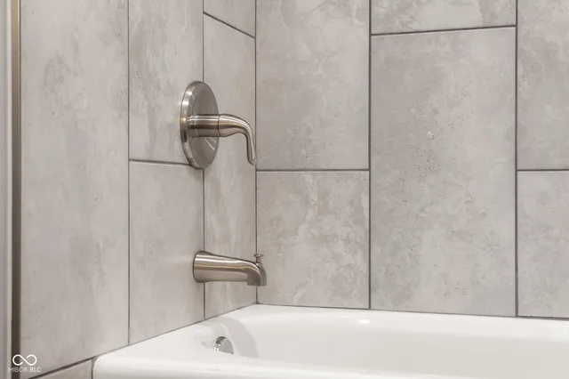 $697,000 | 4872 South Poplar Drive, Columbus, IN 47201