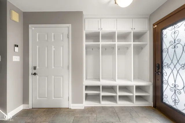 $697,000 | 4872 South Poplar Drive, Columbus, IN 47201