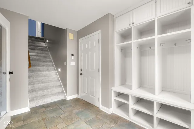 $697,000 | 4872 South Poplar Drive, Columbus, IN 47201