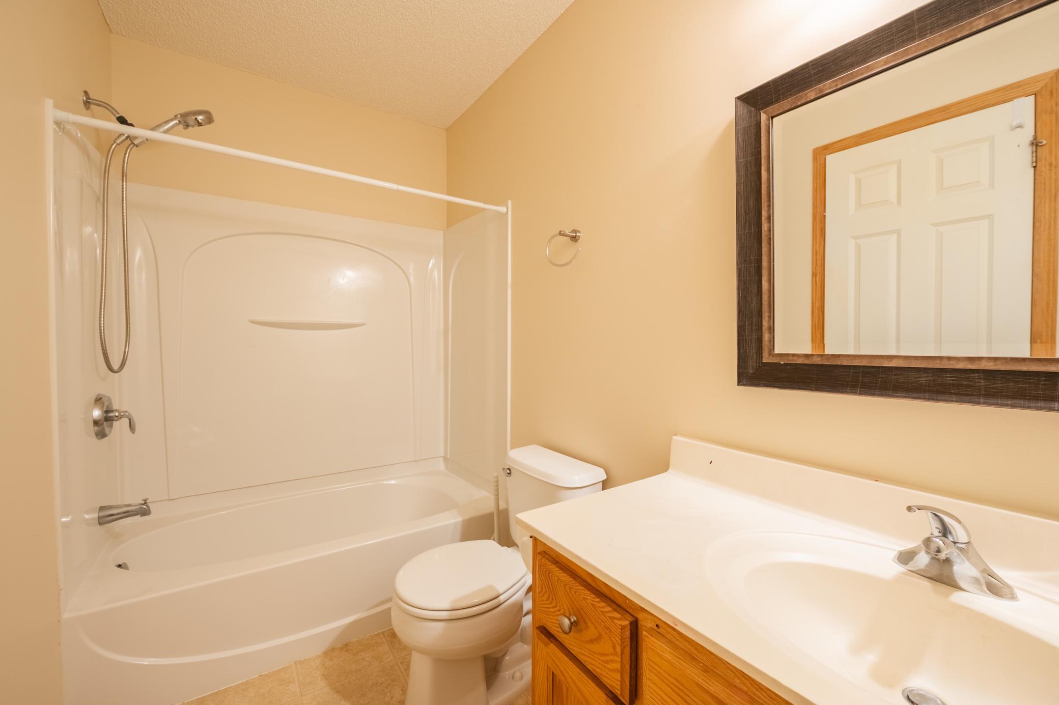 8382 Cedarview Circle Savage, MN 55378 - Photo 16 of 27