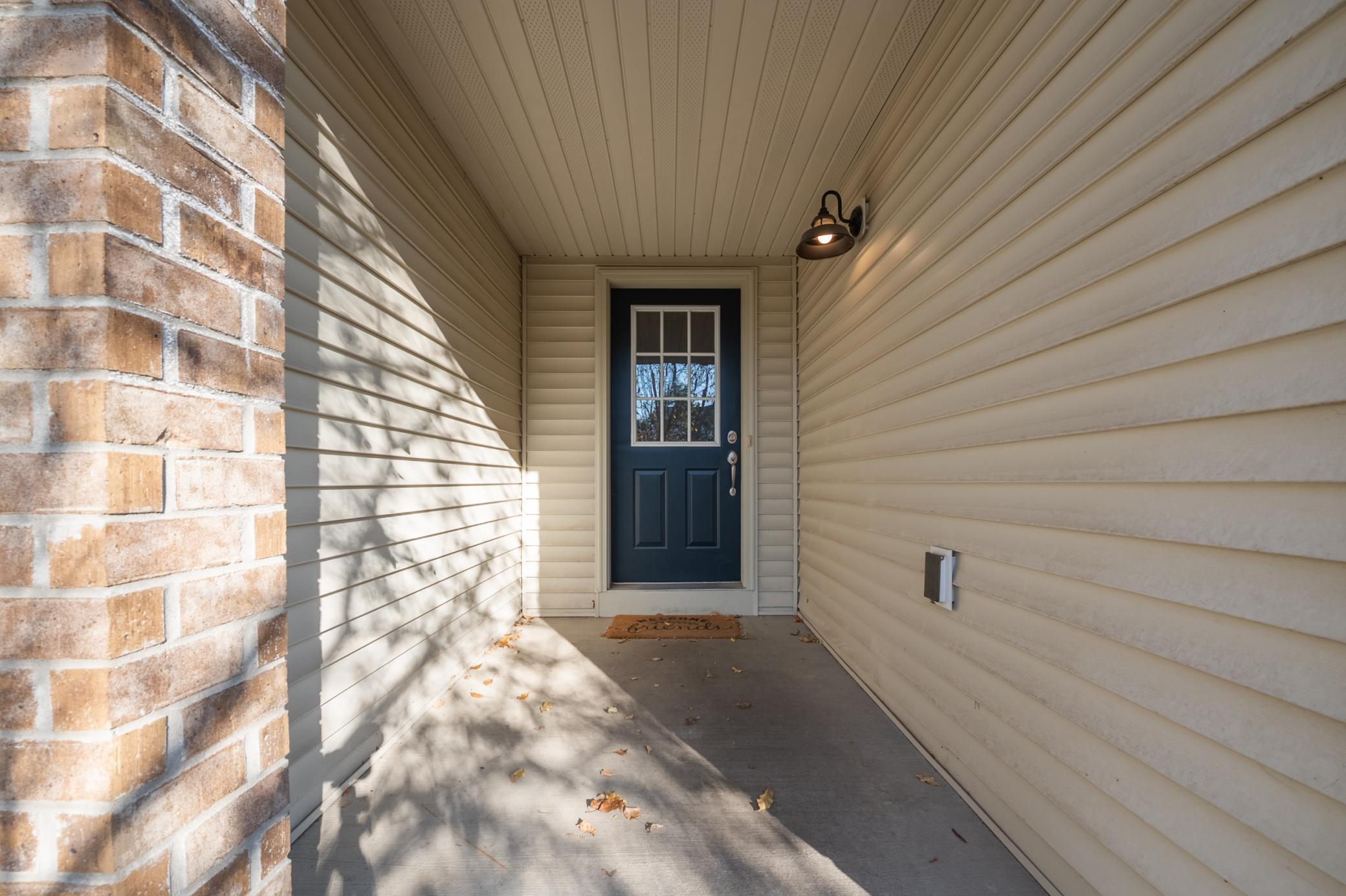 8382 Cedarview Circle Savage, MN 55378 - Photo 2 of 27