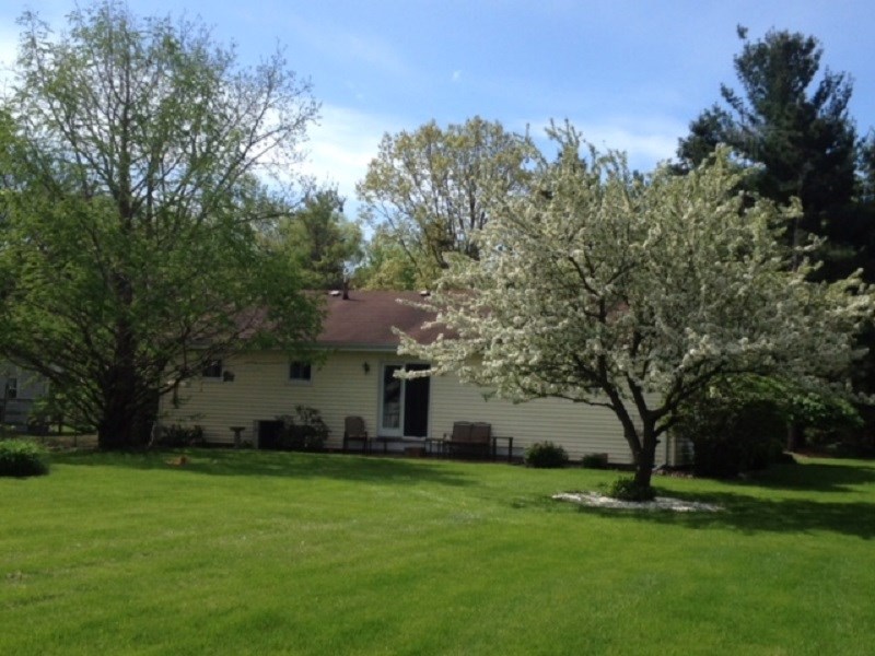 4889 East Valley Road Mount Pleasant, MI 48858 - Photo 24 of 37 1856948-23.JPG
