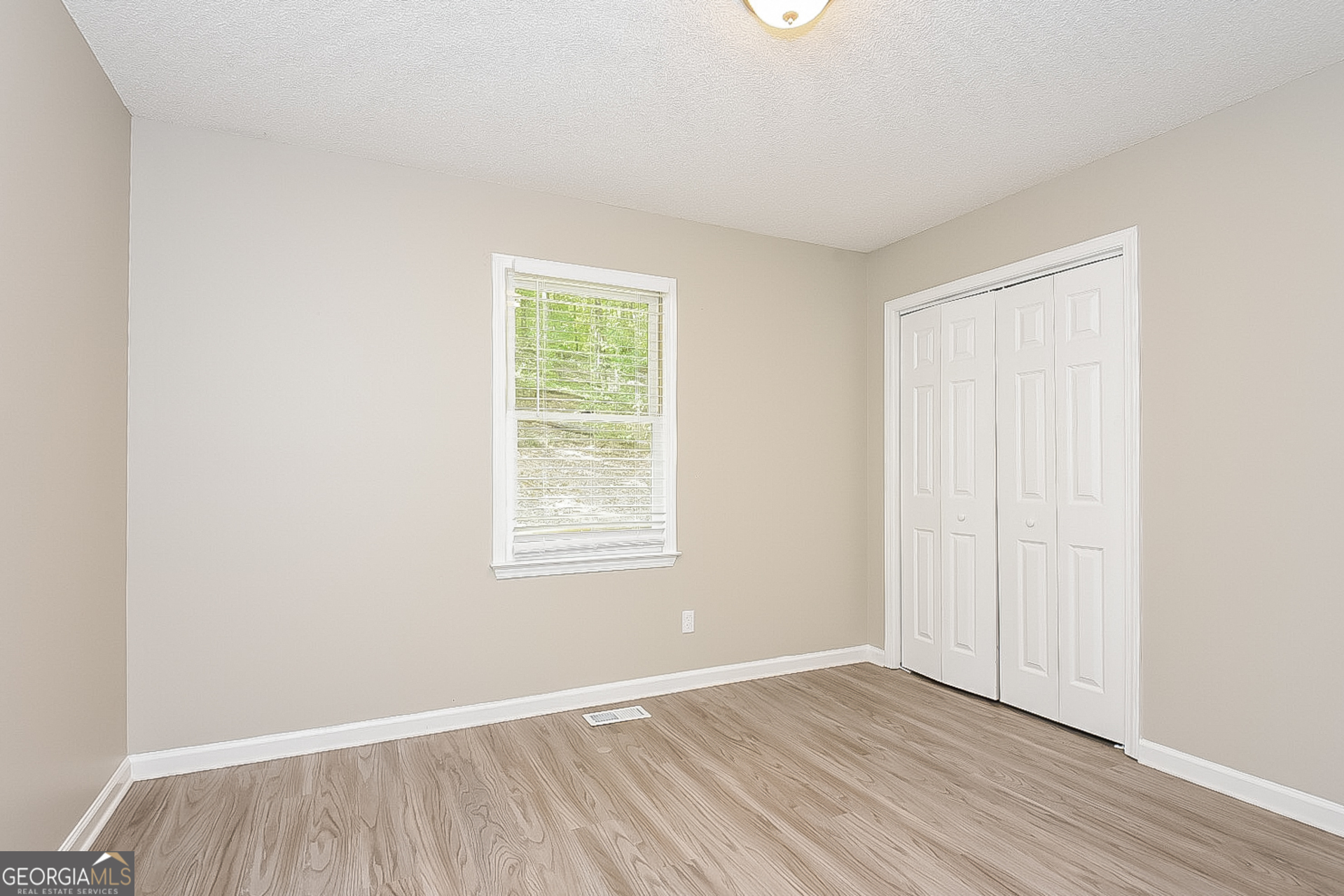 19 Widgeon Way Southwest Cartersville, GA 30120 - Photo 12 of 16