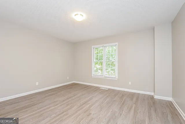 $2,175 | 19 Widgeon Way Southwest, Cartersville, GA 30120