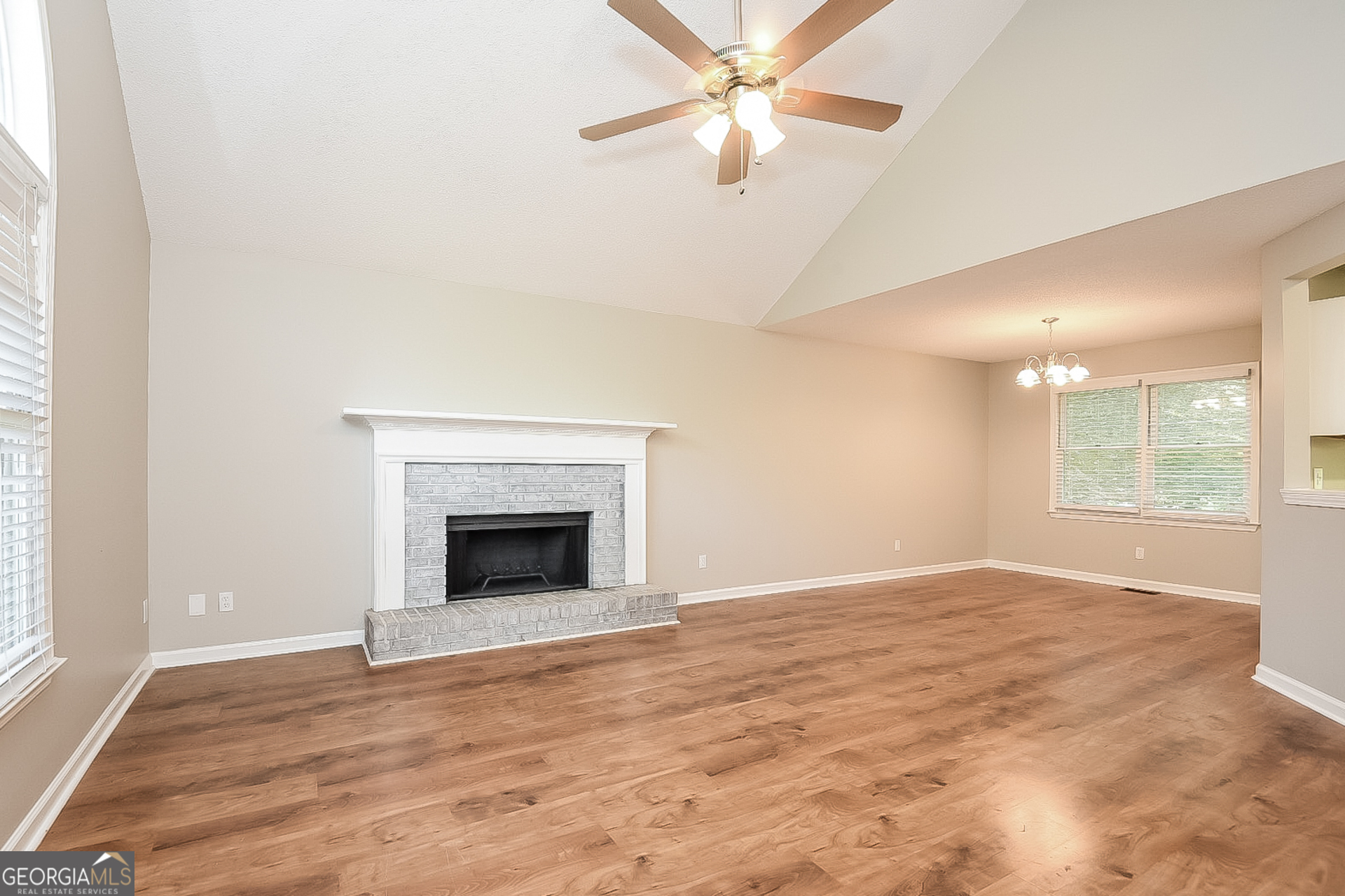 19 Widgeon Way Southwest Cartersville, GA 30120 - Photo 3 of 16