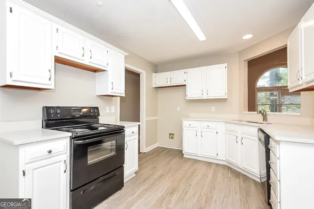 $2,175 | 19 Widgeon Way Southwest, Cartersville, GA 30120