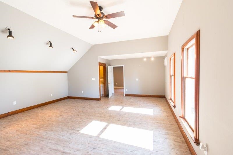 2805 Oak Hill Road Evansville, IN 47711 - Photo 4 of 36