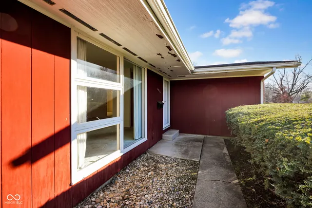 $249,900 | 3455 Washington Street, Columbus, IN 47203