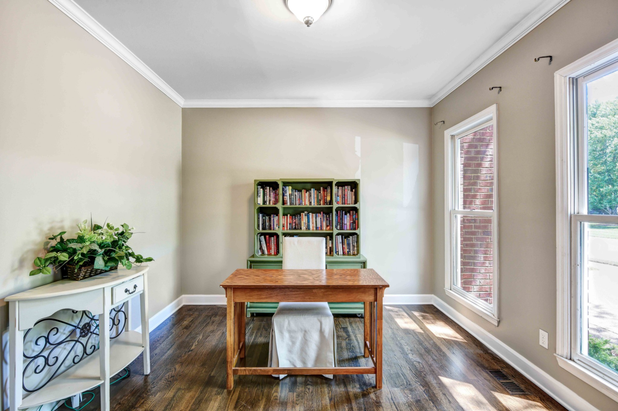 4845 Manassas Drive Brentwood, TN 37027 - Photo 4 of 22 a view of a workspace with furniture