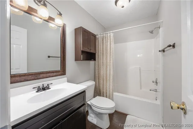 $2,000 | 3517 Gables Drive, Fayetteville, NC 28311