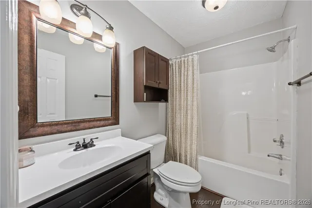 $2,000 | 3517 Gables Drive, Fayetteville, NC 28311