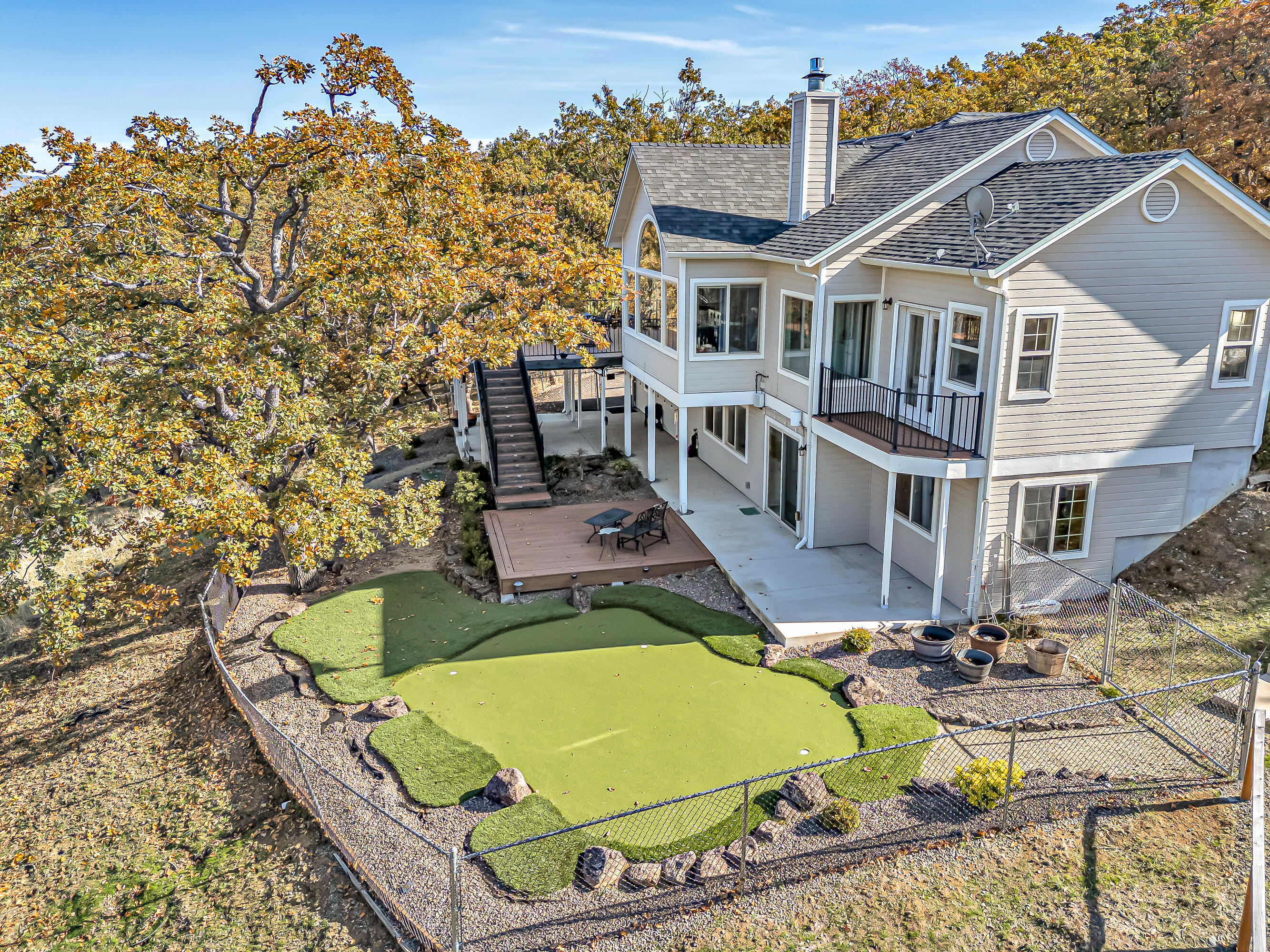 5227 Pioneer Road Medford, OR 97501 - Photo 51 of 55 DJI_20251023120219_0064_D
