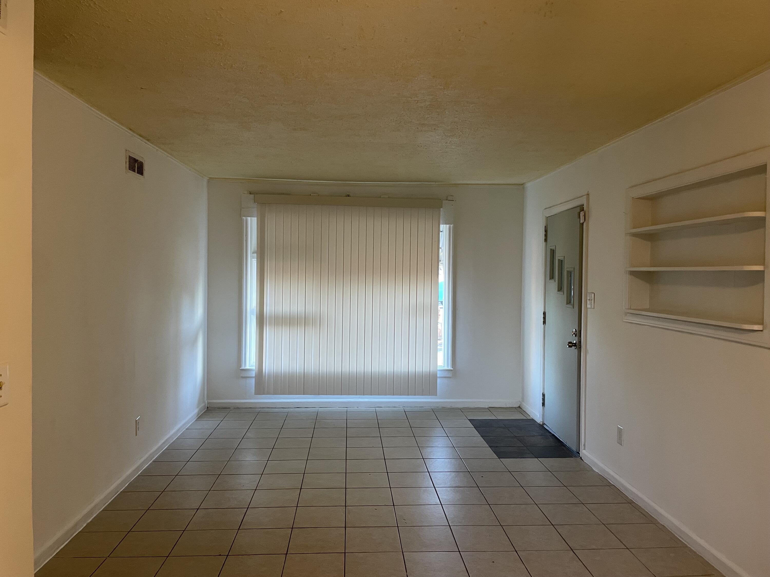 217 East Pine Log Road Aiken, SC 29803 - Photo 2 of 19