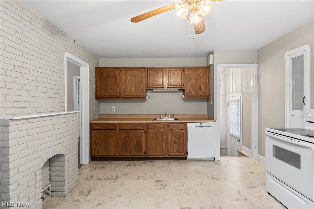 11761 Valley View Road Northfield, OH 44067 - Photo 13 of 27 Gallery Image 13