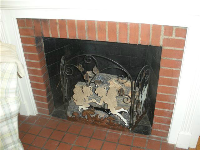 2501 Tillett Road Southwest Roanoke, VA 24015 - Photo 13 of 19 DSCN4394