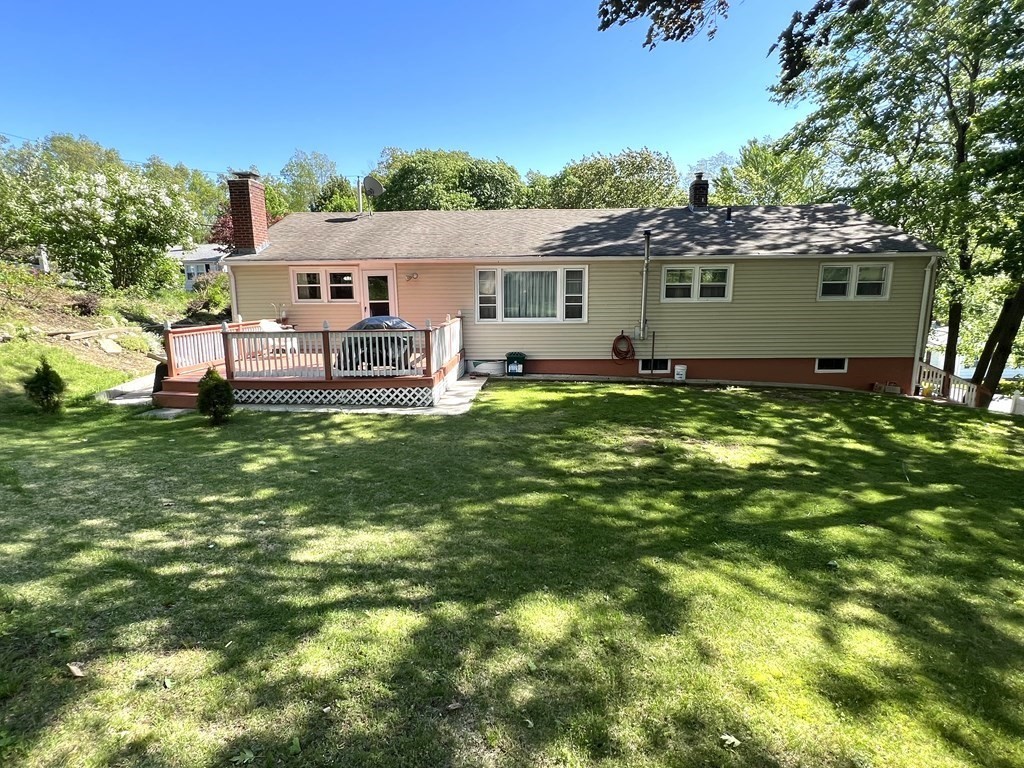 14 Rydal Street Worcester, MA 01602 - Photo 2 of 39