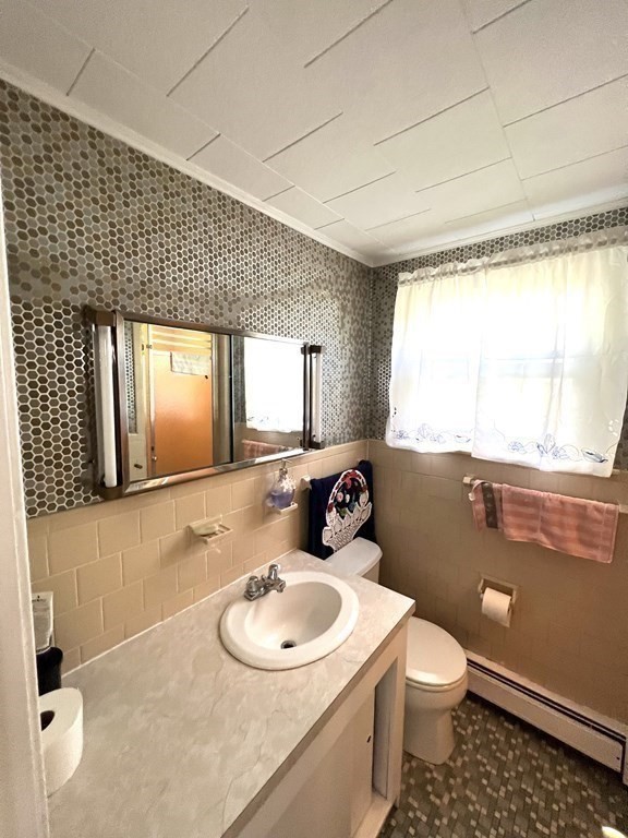 14 Rydal Street Worcester, MA 01602 - Photo 22 of 39