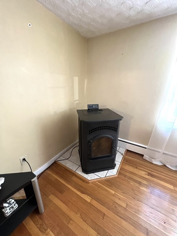 14 Rydal Street Worcester, MA 01602 - Photo 25 of 39
