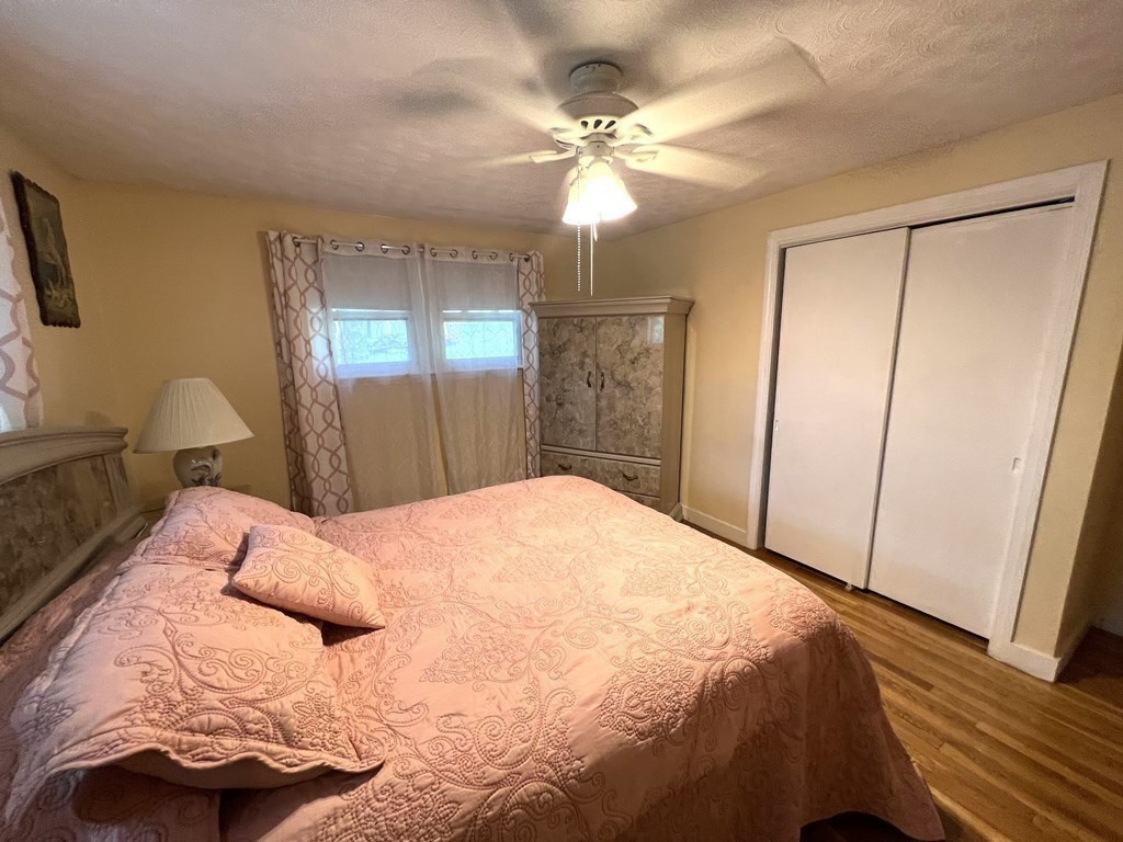 14 Rydal Street Worcester, MA 01602 - Photo 10 of 39