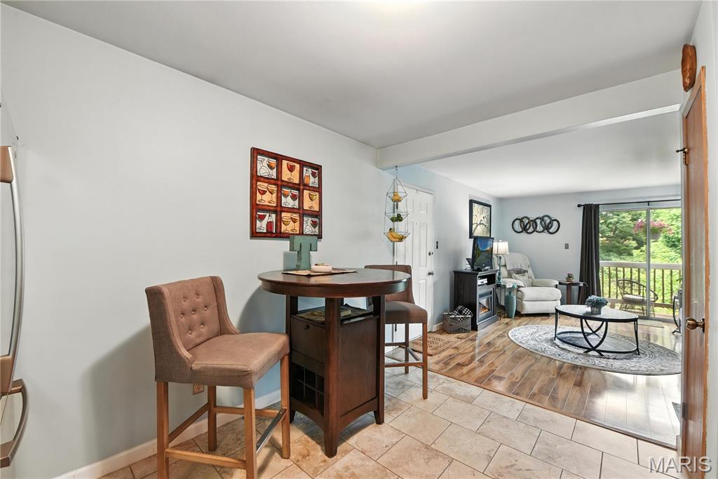 701 Ridgeside Drive, Unit F Ballwin, MO 63021 - Photo 8 of 19 Gallery Image 8