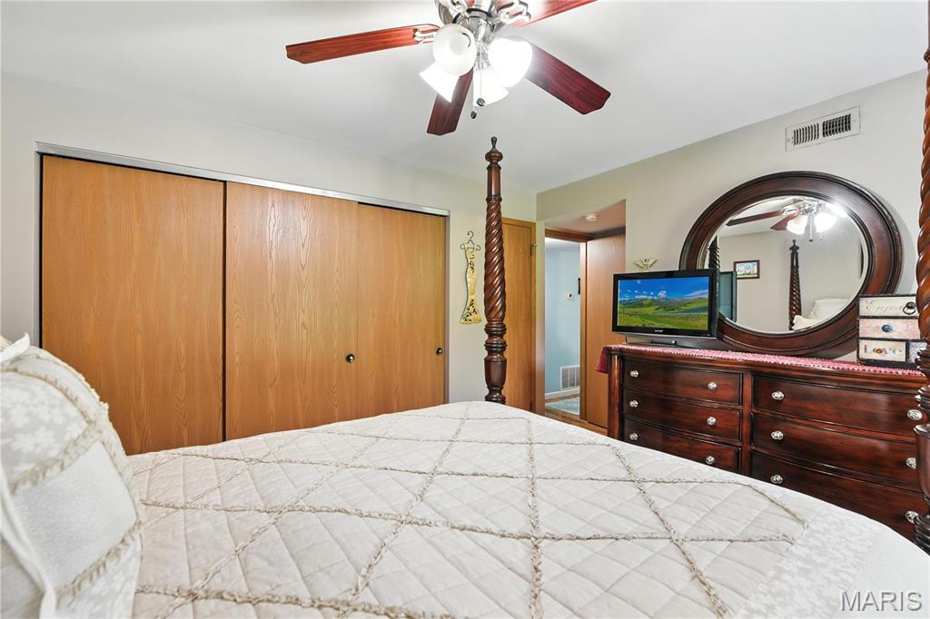 701 Ridgeside Drive, Unit F Ballwin, MO 63021 - Photo 10 of 19 Gallery Image 10