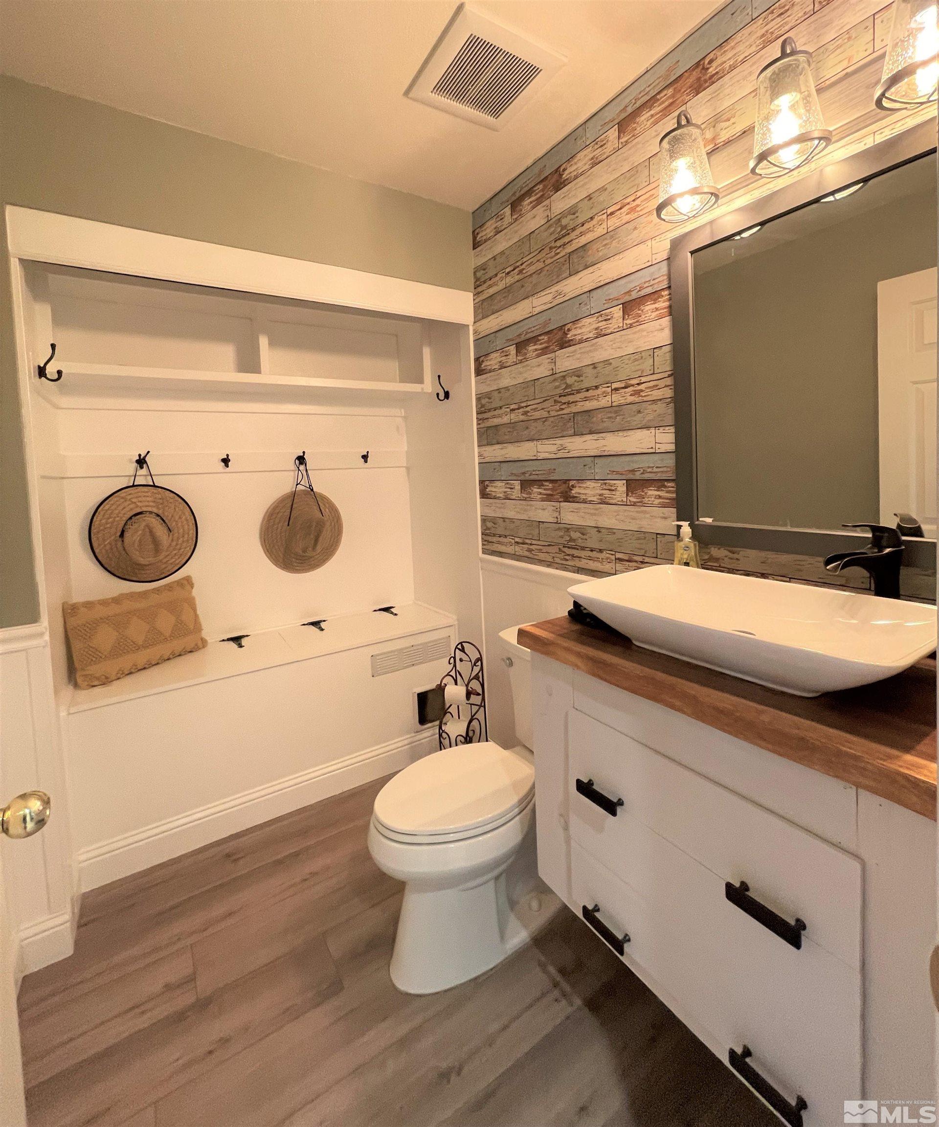 7595 Silverkist Court Reno, NV 89506 - Photo 15 of 30 Photo 15