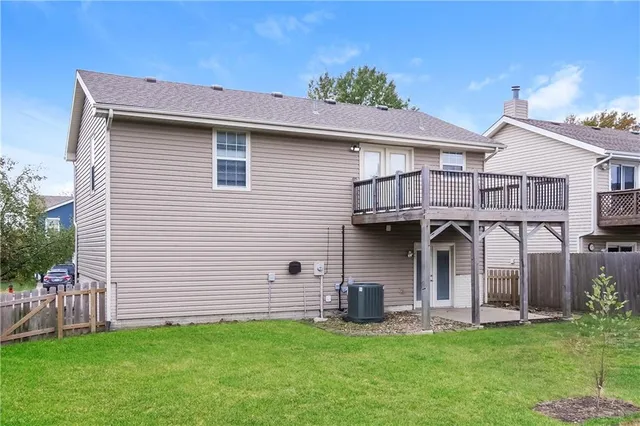 $2,105 | 224 Northwest 111th Terrace, Kansas City, MO 64155