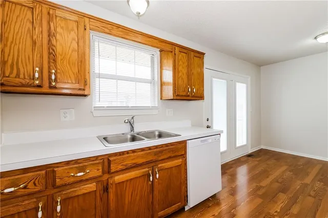 $2,105 | 224 Northwest 111th Terrace, Kansas City, MO 64155