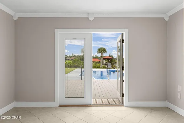 $675,000 | 7122 Bay Crest Road, Southport, FL 32409