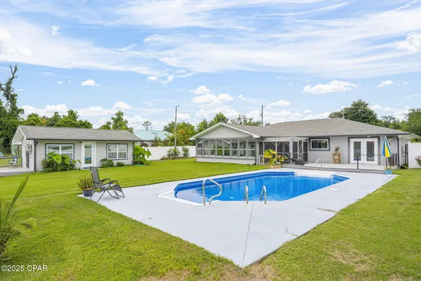 $675,000 | 7122 Bay Crest Road, Southport, FL 32409