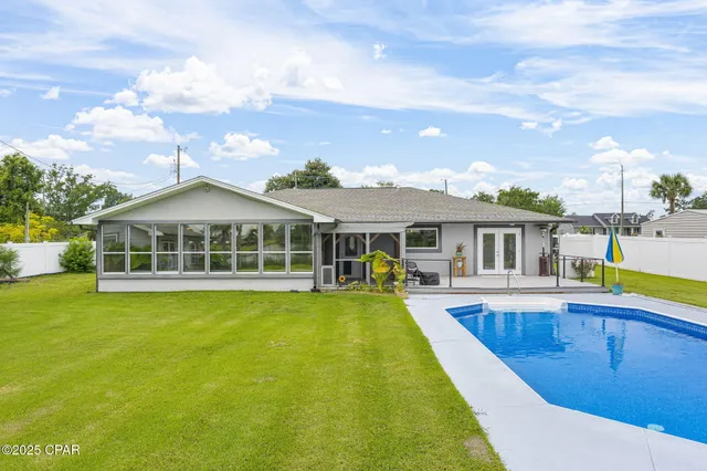 $699,000 | 7122 Bay Crest Road, Panama City, FL 32409