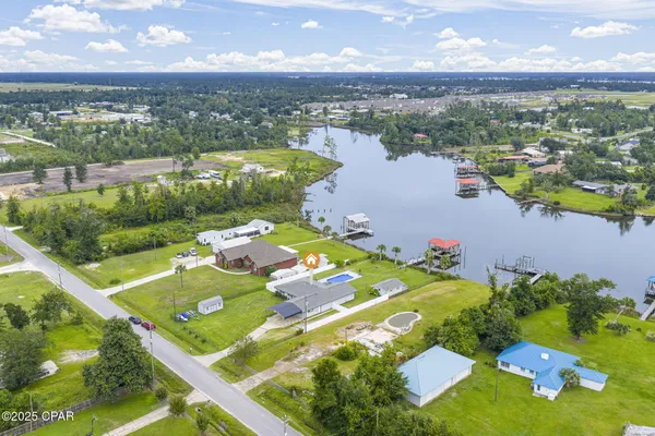 $675,000 | 7122 Bay Crest Road, Southport, FL 32409