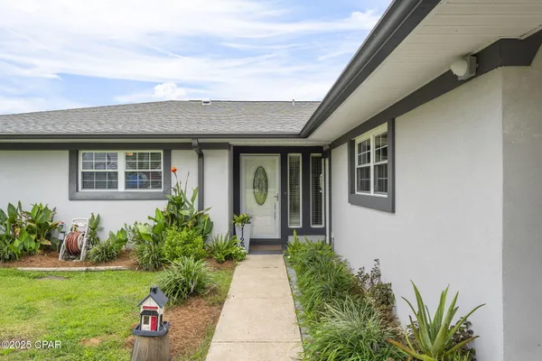 $675,000 | 7122 Bay Crest Road, Southport, FL 32409