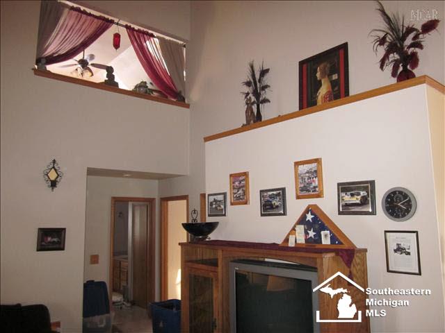 2552 Meanwell Road Petersburg, MI 49270 - Photo 16 of 19 20364759-15.JPG