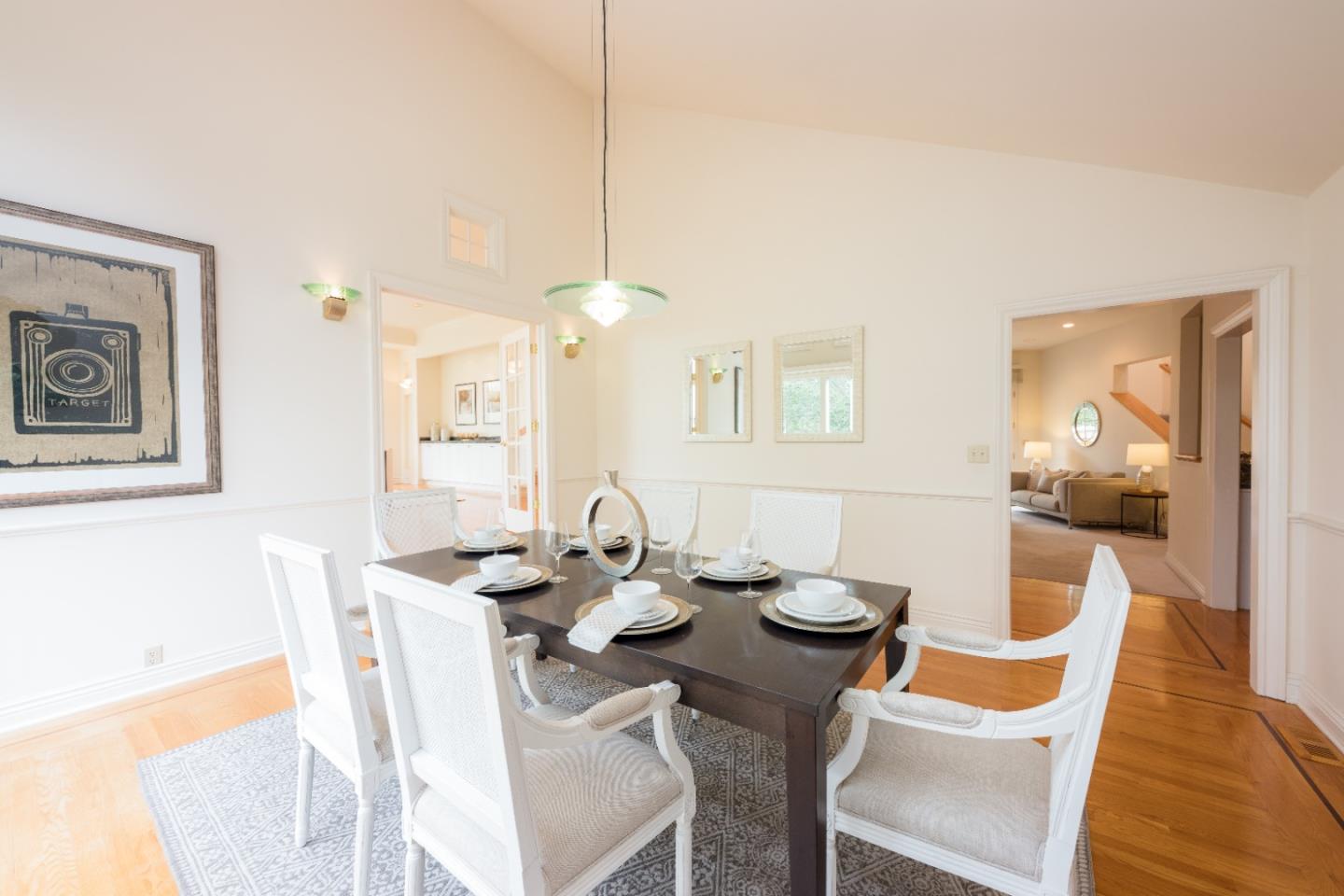 1360 Southdown Road Hillsborough, CA 94010 - Photo 11 of 12 Gallery Image 11