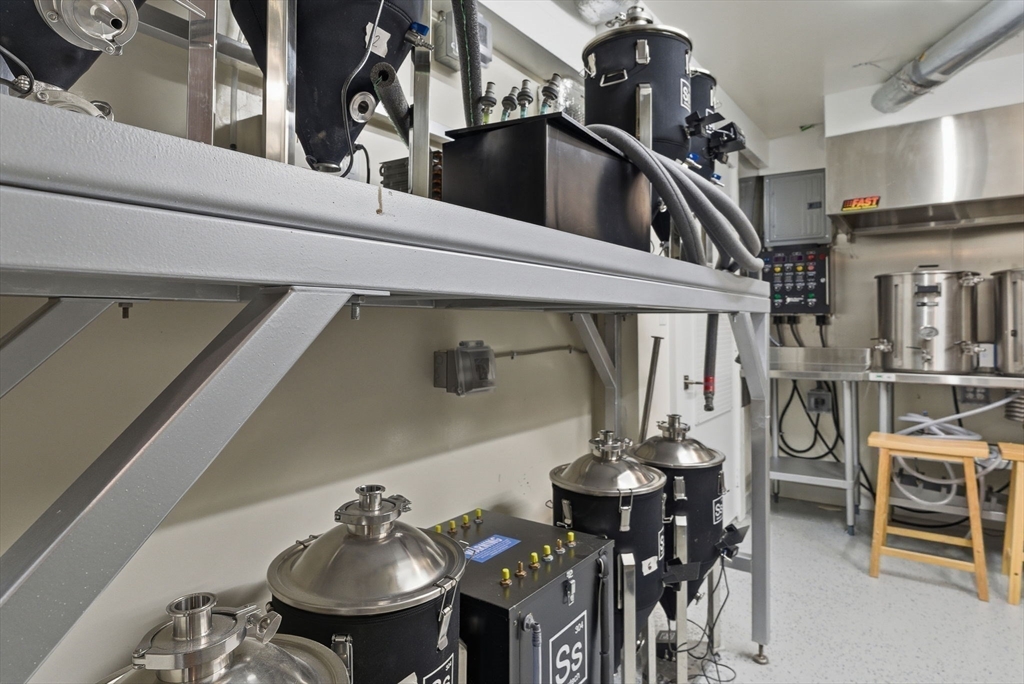 28 Tufts Road Lexington, MA 02421 - Photo 27 of 42