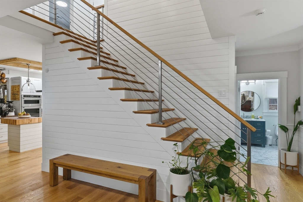 28 Tufts Road Lexington, MA 02421 - Photo 4 of 42