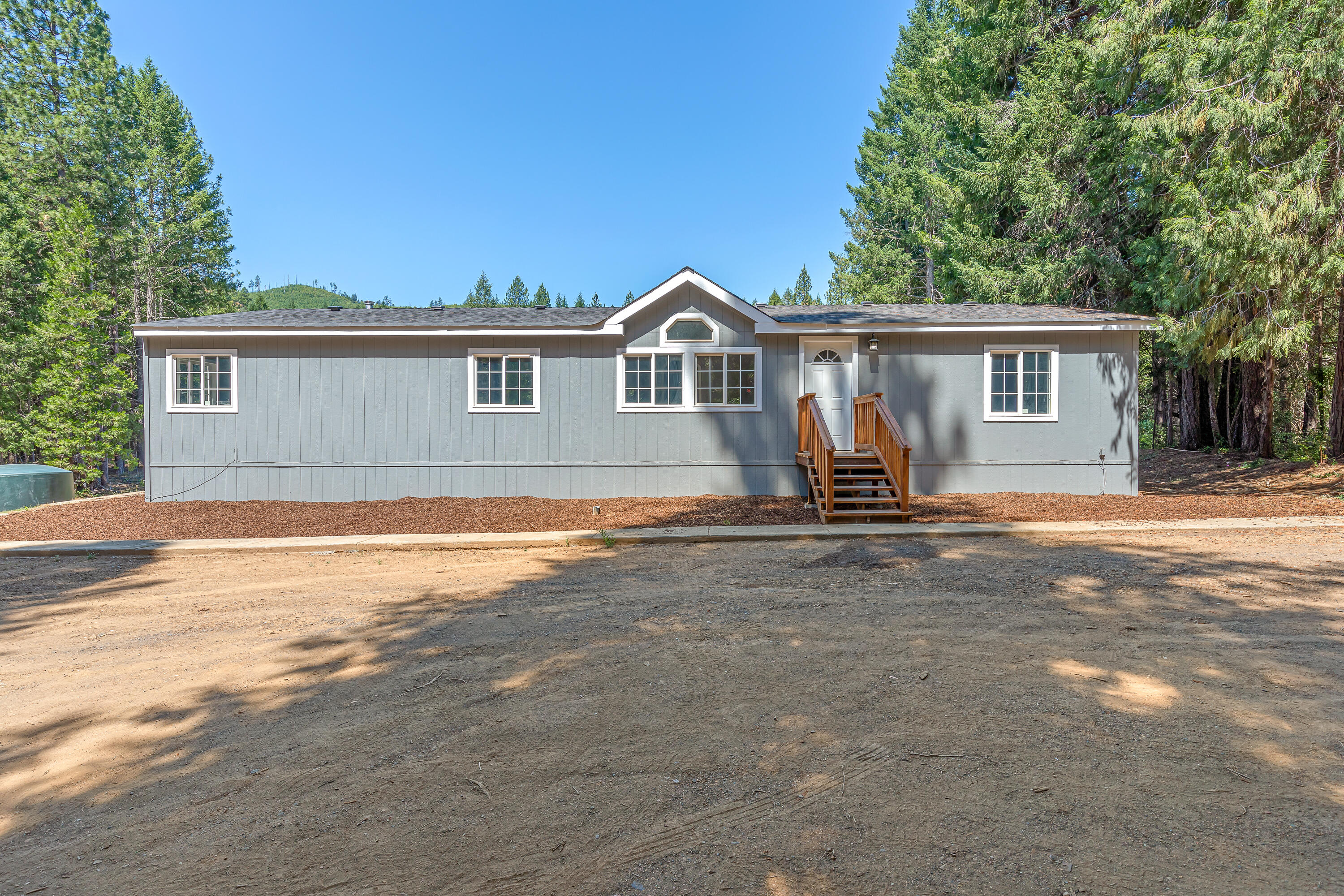 1578 Crooks Creek Road Selma, OR 97538 - Photo 2 of 63 9R9A3555
