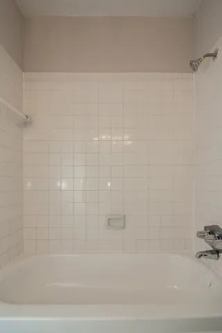 $995 | 12500 Sandpiper Drive, Unit 206, Houston, TX 77035