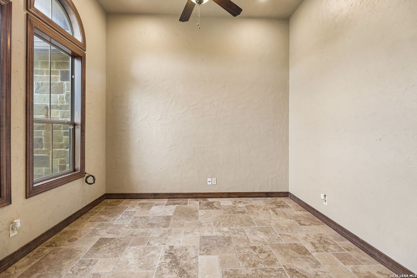 18872 Helotes Ridge Helotes, TX 78023 - Photo 19 of 108 Gallery Image 19