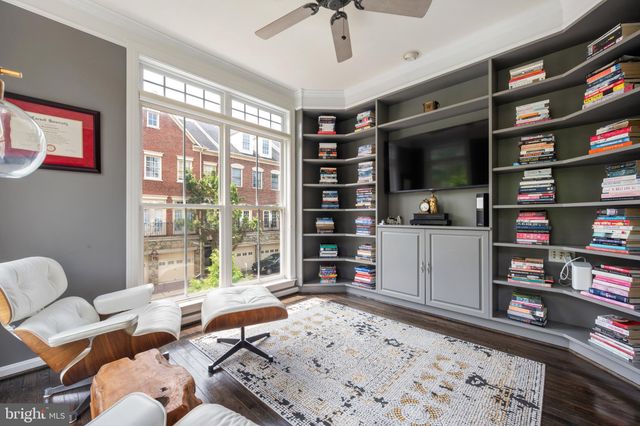 $1,000,000 | 5228 Brawner Place, Alexandria, VA 22304