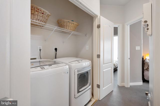 $1,000,000 | 5228 Brawner Place, Alexandria, VA 22304