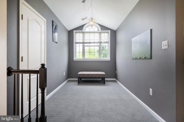 $1,000,000 | 5228 Brawner Place, Alexandria, VA 22304