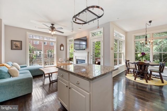 $1,000,000 | 5228 Brawner Place, Alexandria, VA 22304