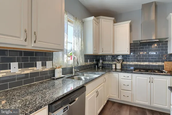 $615,000 | 1541 Zestar Drive, Mechanicsburg, PA 17055