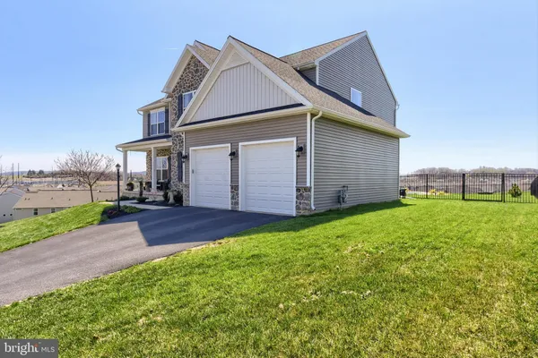 $615,000 | 1541 Zestar Drive, Mechanicsburg, PA 17055