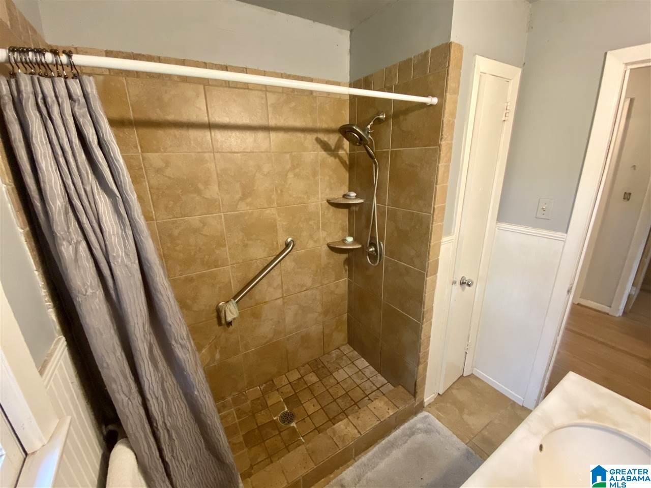 3976 Kyle Lane Birmingham, AL 35243 - Photo 10 of 13