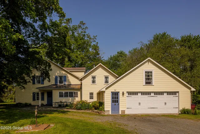 $1,259,000 | 797 Western Road, Schodack, NY 12033
