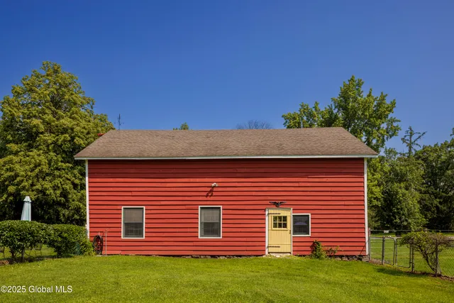 $1,259,000 | 797 Western Road, Schodack, NY 12033