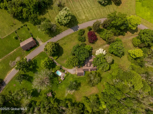 $1,259,000 | 797 Western Road, Schodack, NY 12033
